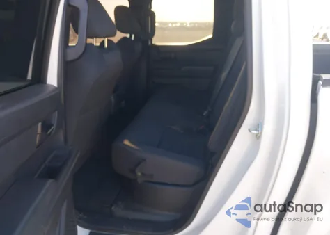 2024 Toyota Tacoma Sr5 z USA, uszkodzony, nr VIN 3TMKB5FN6RM004213